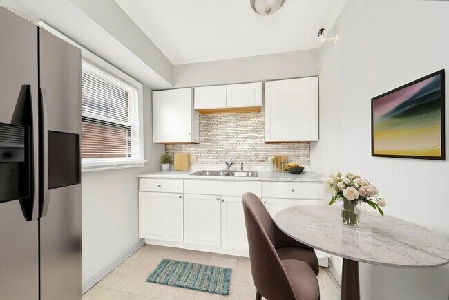 Foto del edificio - 16044 Halsted St