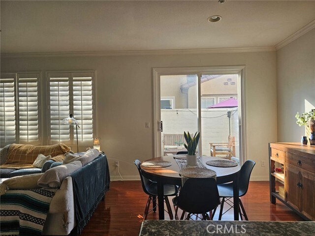 Foto del edificio - 140 Paseo Vista