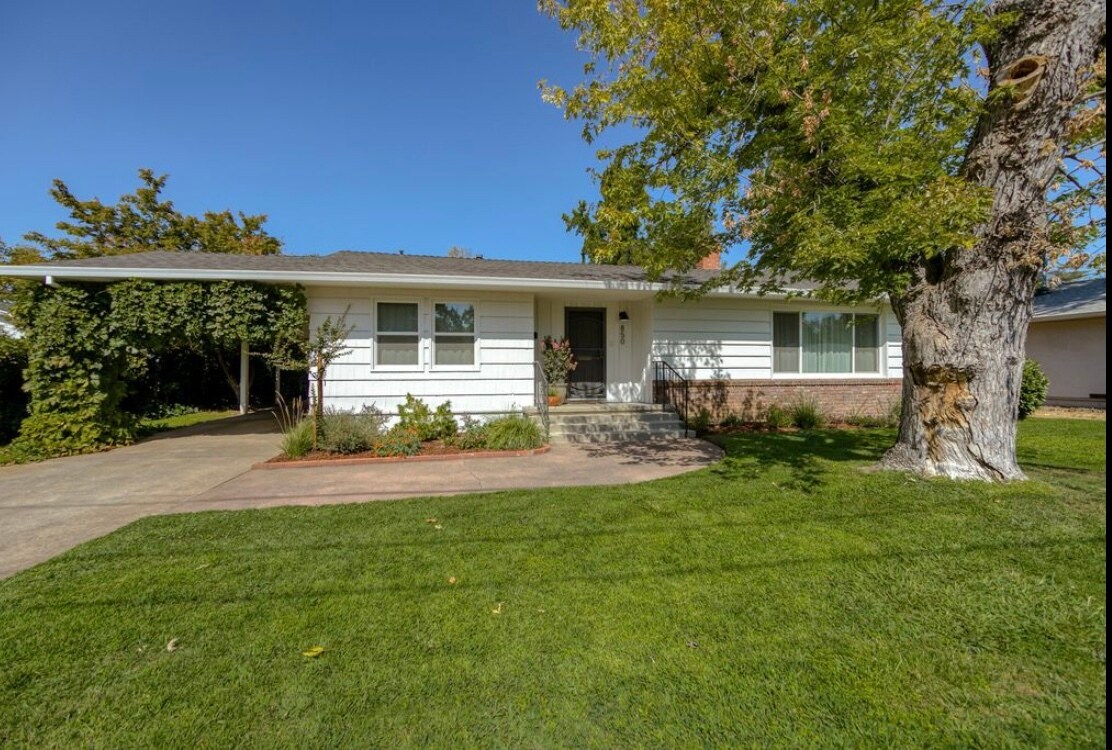 850 Gold St, Redding, CA 96001 House Rental in Redding, CA