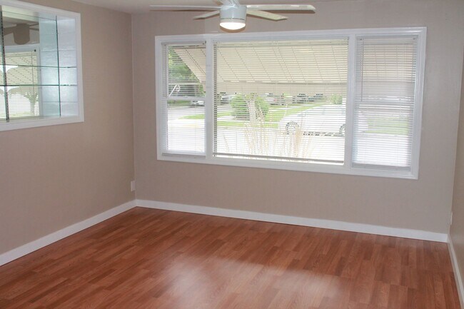 Foto del edificio - Brumback and 19th