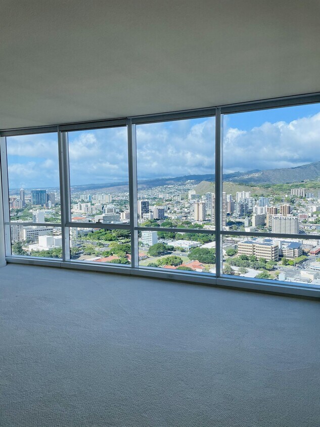 Foto principal - 1296 Kapiolani Blvd