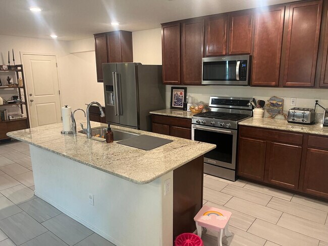 Foto del edificio - 16222 W La Ventilla Way