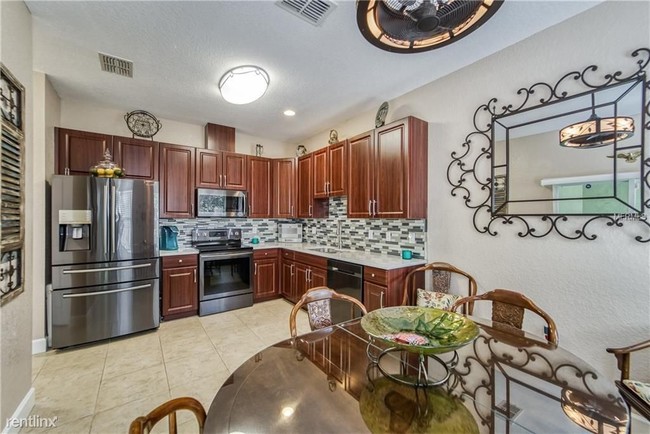Building Photo - 2 br, 2 bath House - 235 Alexander Woods Dr