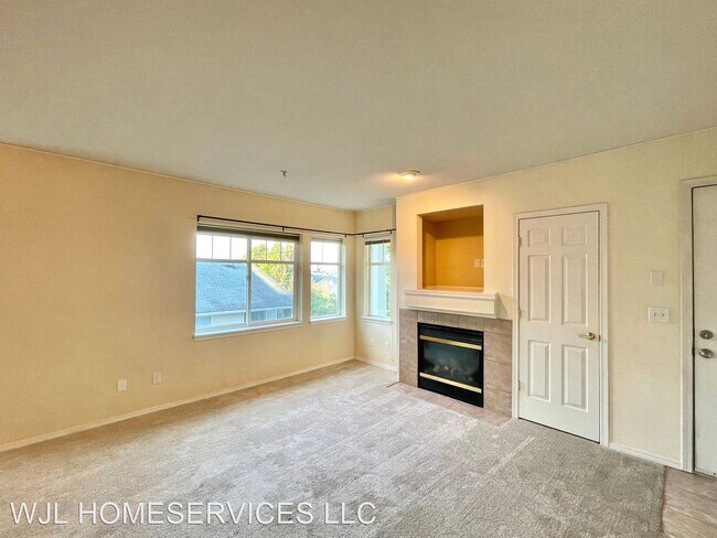 Foto del edificio - 3 br, 2 bath House - 14714 Admiralty Wy Un...