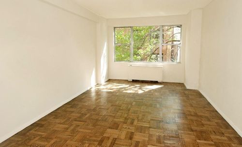 Foto principal - 235 E 79th St