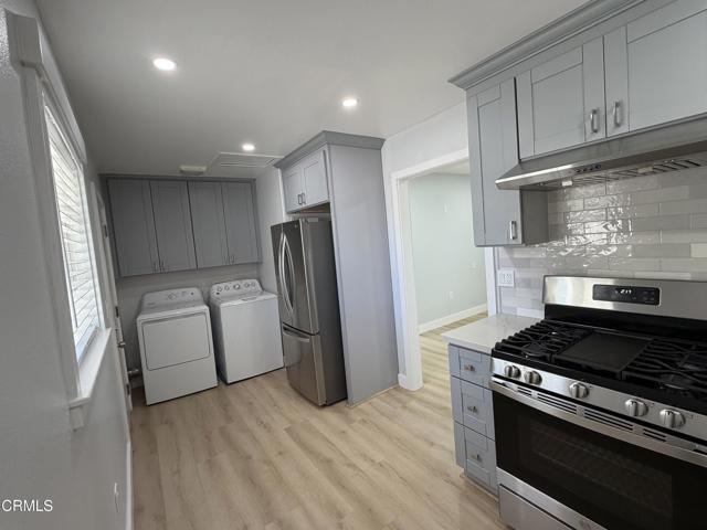 Foto del edificio - 3502 Nyeland Ave