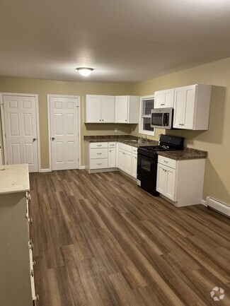 Building Photo - 55 Dininny Pl