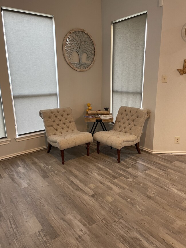 Building Photo - 6815 Terra Rye