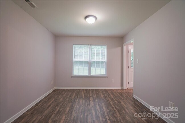 Building Photo - 4907 Morningwood Dr