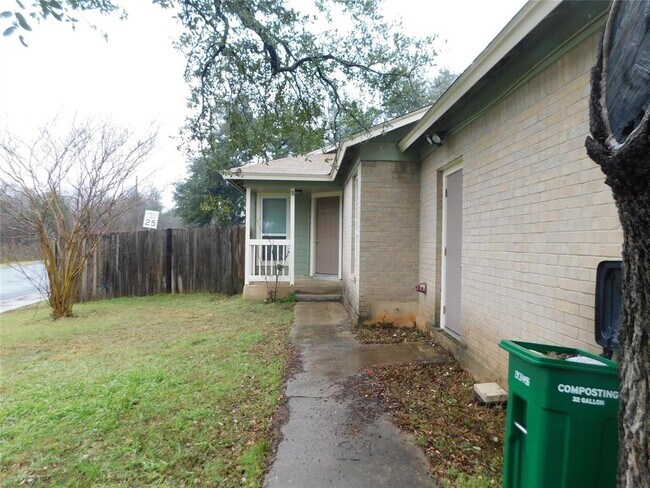 Foto del edificio - 4406 Limewood Ct