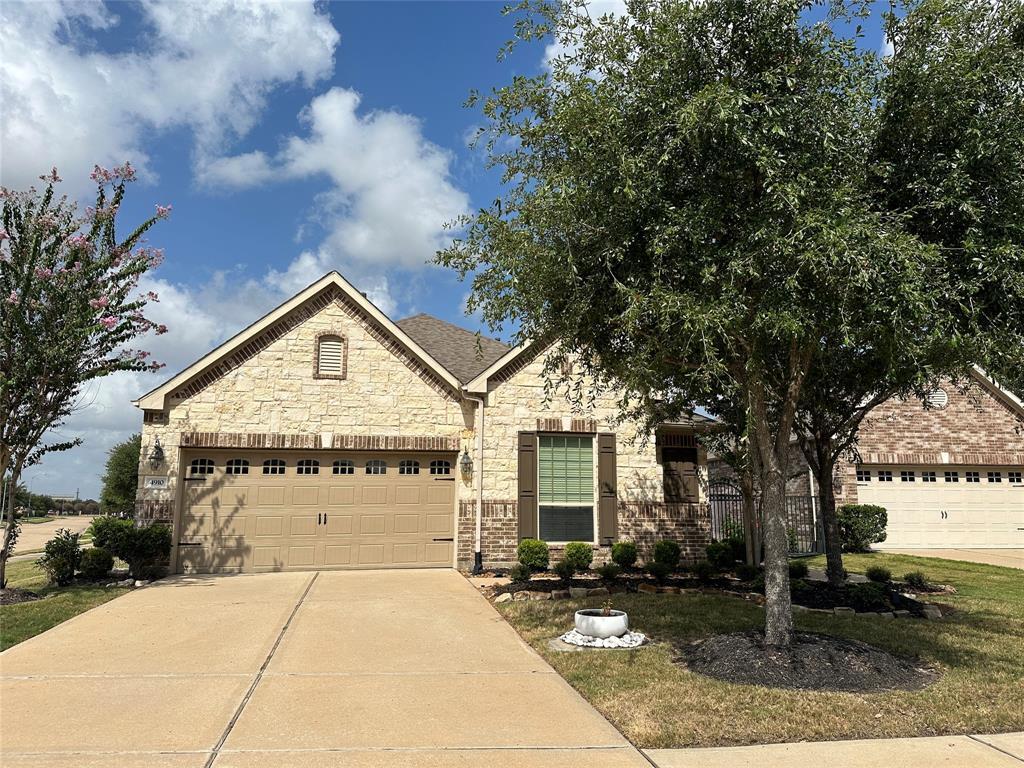 Primary Photo - 4910 Caponi Falls Ln