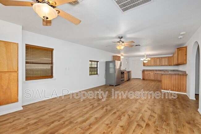 Foto del edificio - 1209 Grout Dr