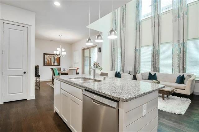 Foto del edificio - 1402 French Violet Wy