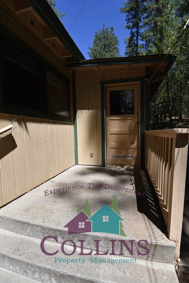 Building Photo - 20183 Casa Loma Dr