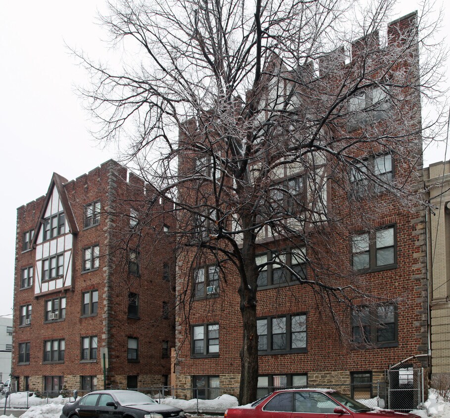 2931 S 2nd Ave, Mount Vernon, NY 10550 Apartments in Mount Vernon, NY