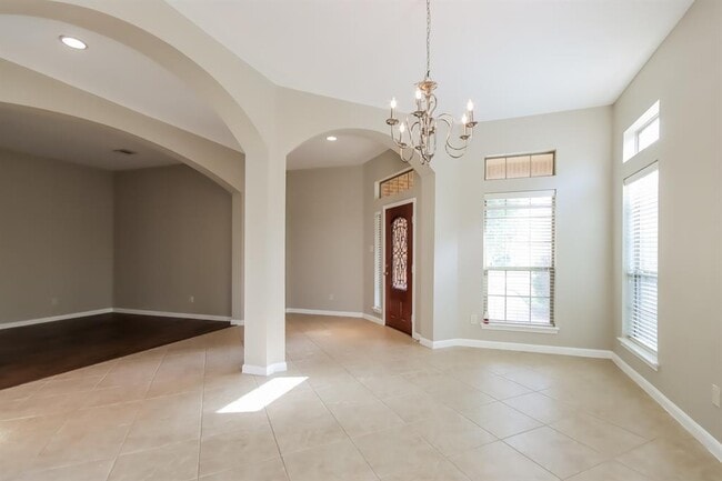 Building Photo - 14727 Fountain Stone Ln