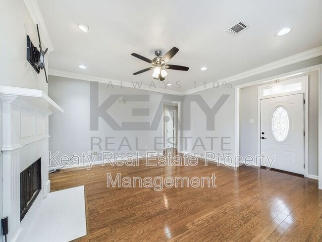 Building Photo - 108 Cranberry Dr