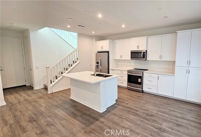 Building Photo - 16064 Esparza Ln