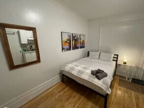 Building Photo - 4072 R. Drolet