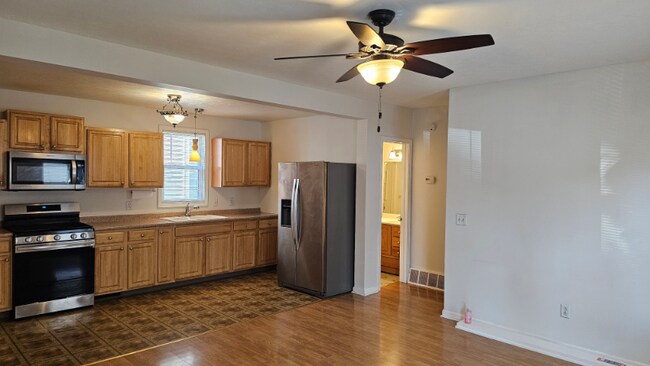 Foto del edificio - 2441 W 5th St