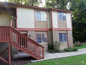 Building Photo - 749 Pointe Ct