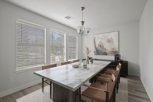 Building Photo - 2707 Shawna Lyn Dr