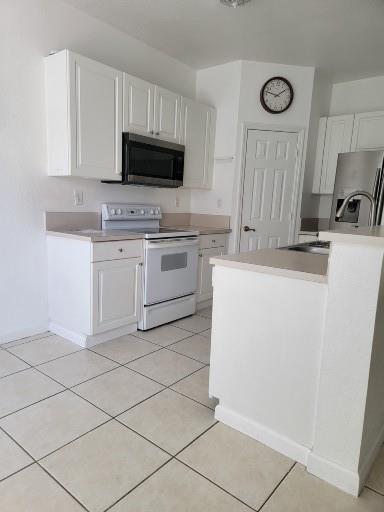 Building Photo - 11218 NW 56th St