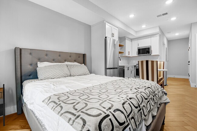Foto del edificio - 1457 Girard St NW