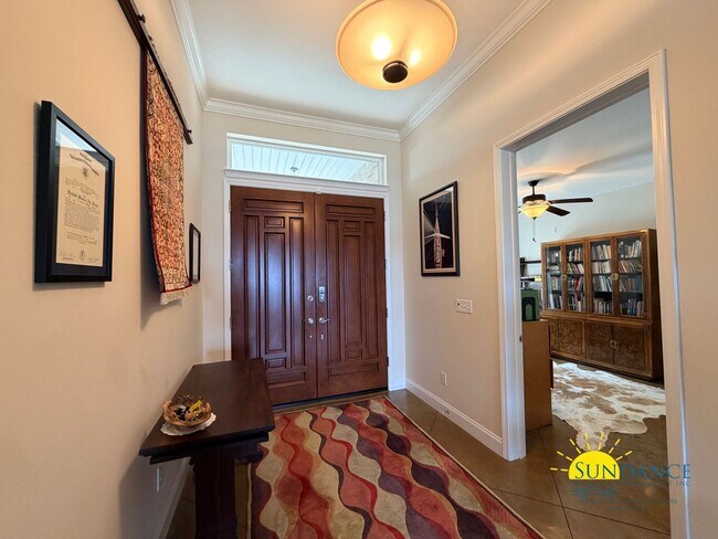 Foto del edificio - Beautiful Waterfront Property Near The Pallet Bar, Convenience Stores & Goofy Golf!