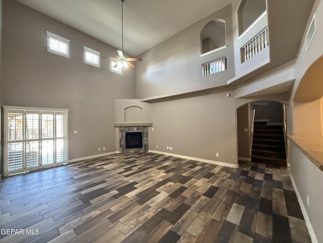 Foto del edificio - 12709 Tierra Lily Ct