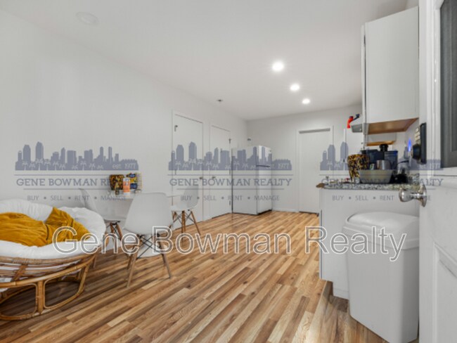 Foto del edificio - 5522 Dorothy Dr