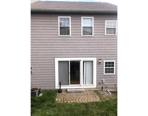 Foto del edificio - 2-12 Ricciuti Dr