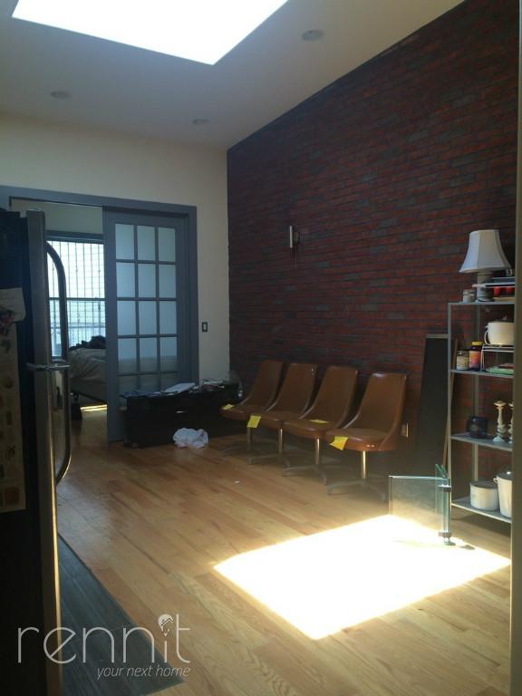 Building Photo - 1306 Myrtle Ave