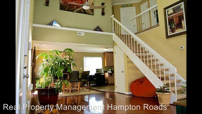 Foto del edificio - 1521 Brookwood Cres