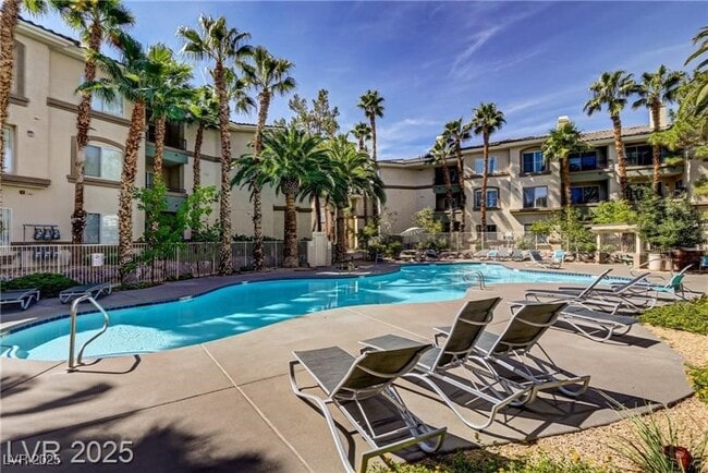 Building Photo - 7143 S Durango Dr