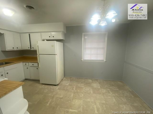 Foto del edificio - 819 Ridge Rd