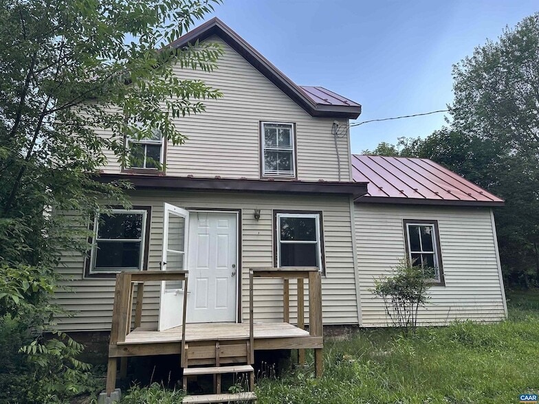 Photo - 4633 Garth Rd