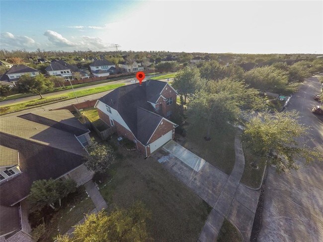 Foto del edificio - 4802 Russett Ln