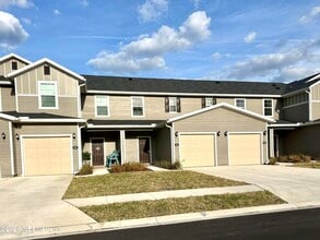 Building Photo - 162 BEACH PALM Ct