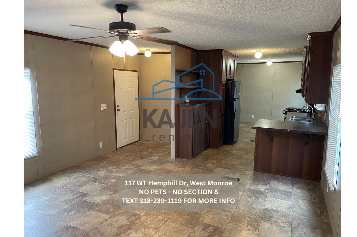 Foto principal - 117 Wt Hemphill Dr