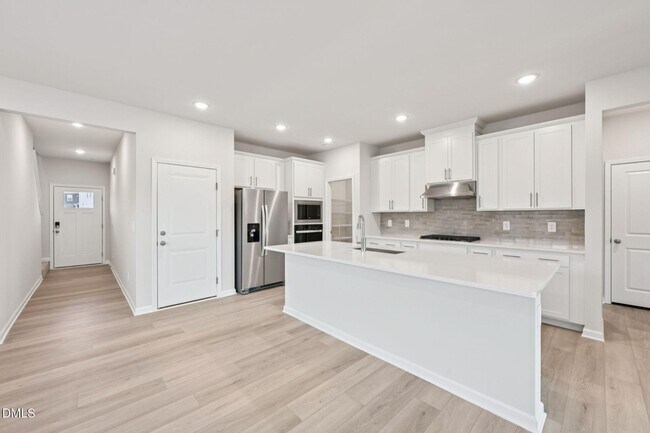 Foto del edificio - 5 and A Loft single family for sale