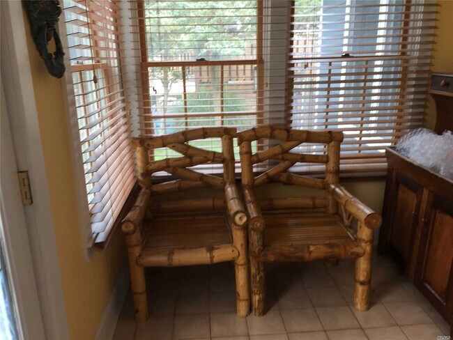 Foto del edificio - 107 Bungalow Ln