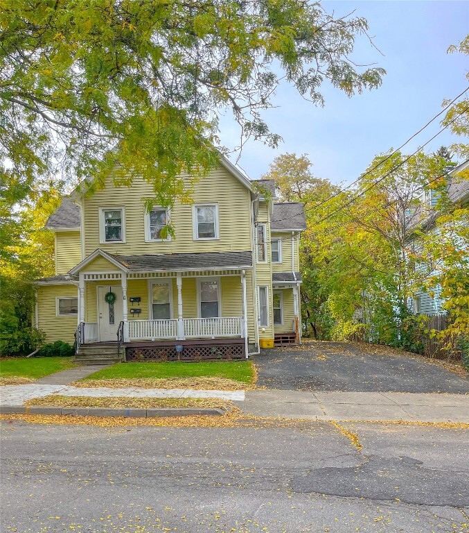 6 Carlton St Unit 2, Binghamton, NY 13903 Room for Rent in Binghamton