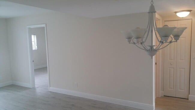 Foto del edificio - 18081 SE Country Club Dr