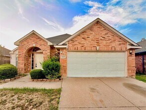 Building Photo - 5606 Indian Hill Dr
