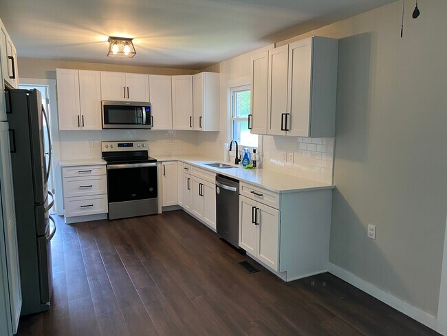 Foto del edificio - 112 Miller Ave