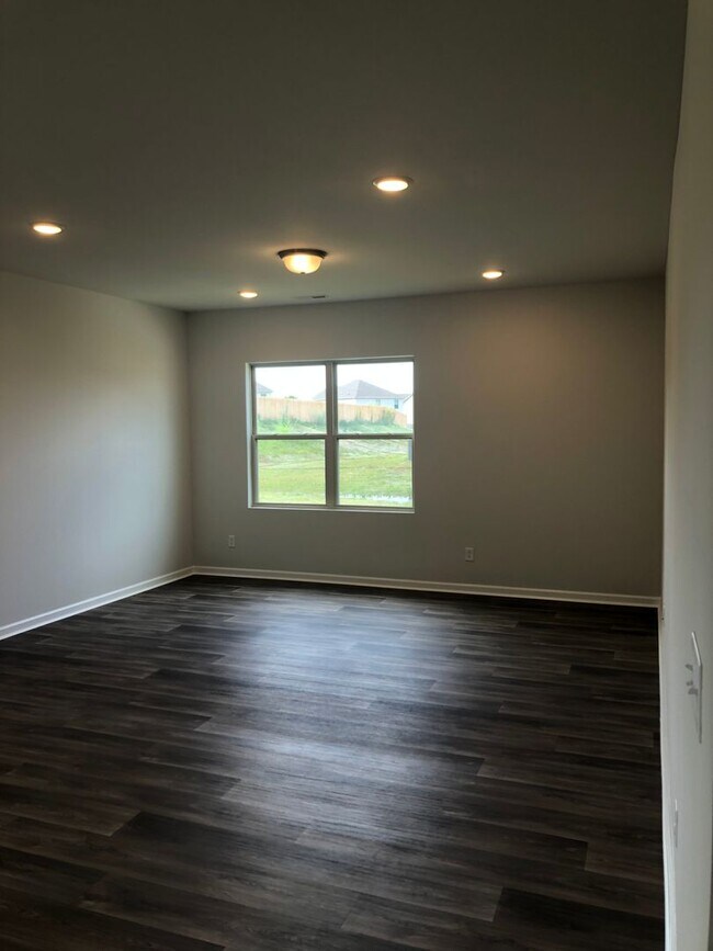 Foto del edificio - Lovely 3 bedroom 2.5 Bath in Williamson Co...