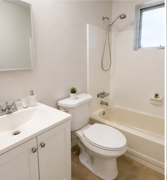 Foto del edificio - 6211 -6215 SW 39th Ct