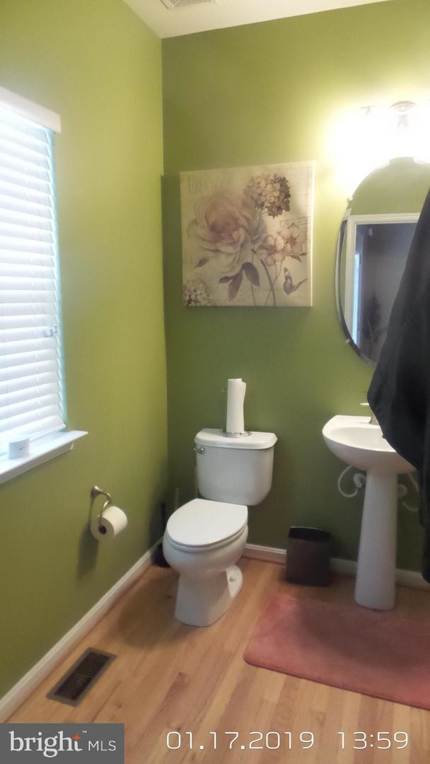 Foto del edificio - 18595 Quantico Gateway Dr