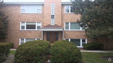 Building Photo - 8902 N Wisner St